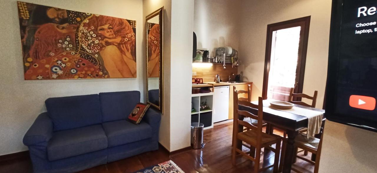 Palermo Holiday Studio Exteriör bild